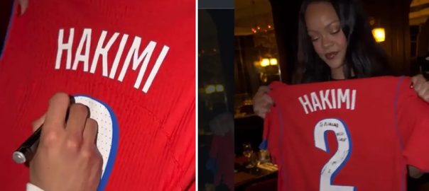 PSG-shirt met bedrukking Hakimi 2, gesigneerd—cadeau-idee voor PSG-supporter